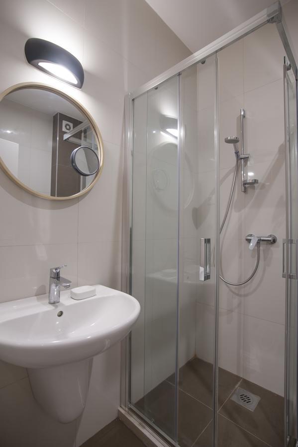 Teona Modern Central Apartment *
